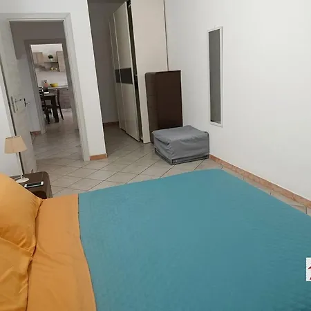Apartment Red