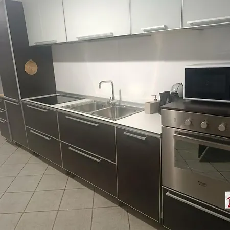 Apartment Red *